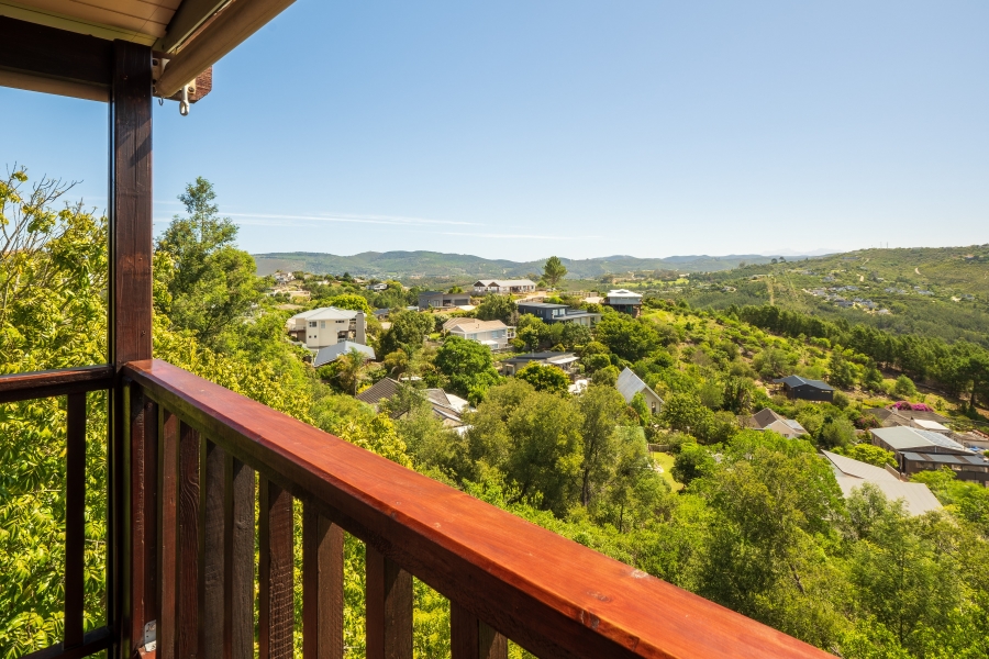 5 Bedroom Property for Sale in Knysna Heights Western Cape